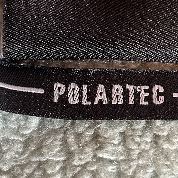 Marmot Wiley Vest in Sea fog- Nightshade Color  Women’s Size Smalll - Picture 9 of 14